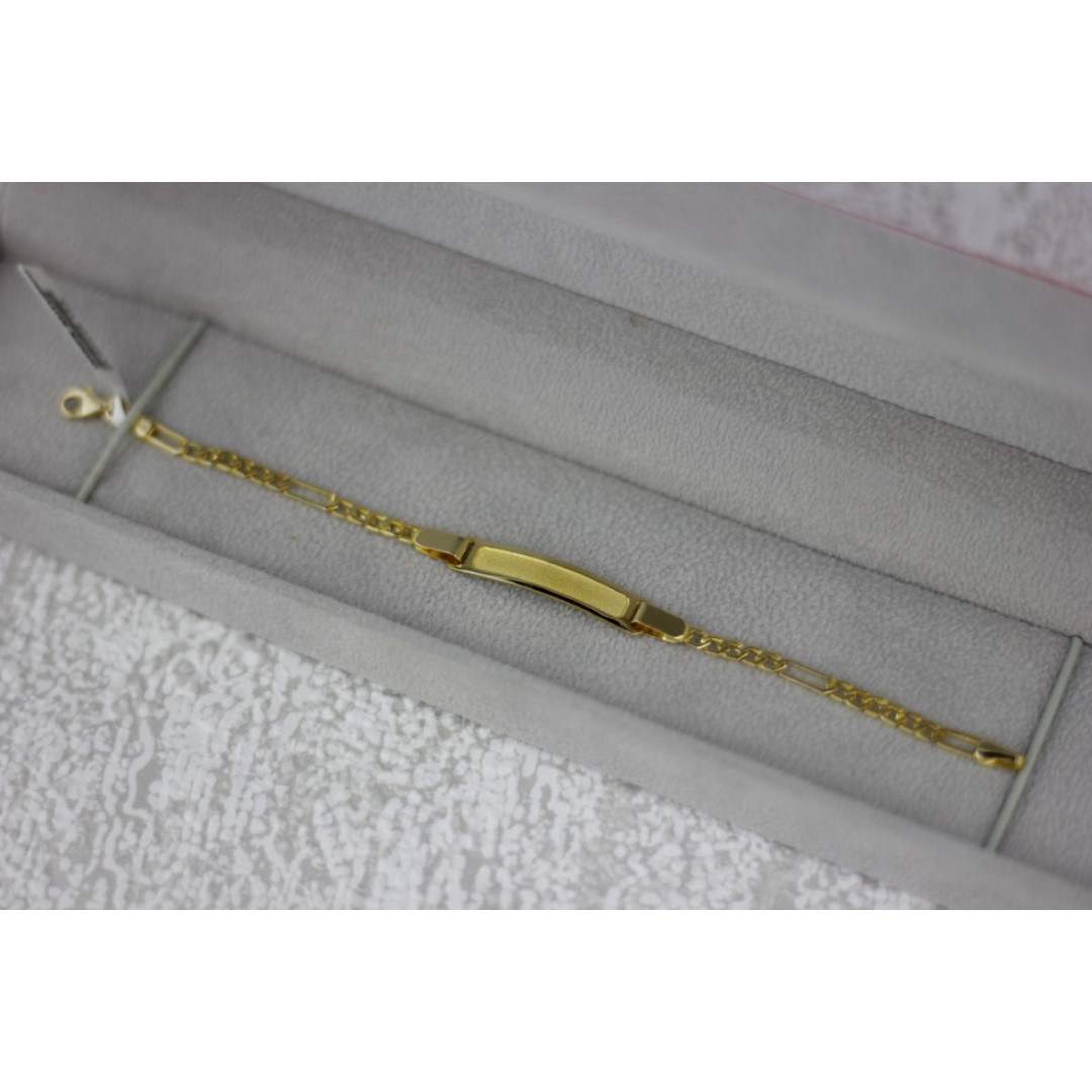 Döküm Plakalı Çocuk Bilekliği BL02345