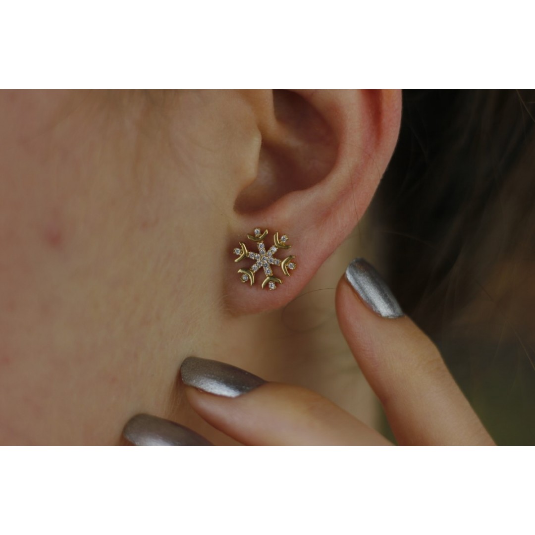 Taşlı Kar Tanesi Küpe KP01467