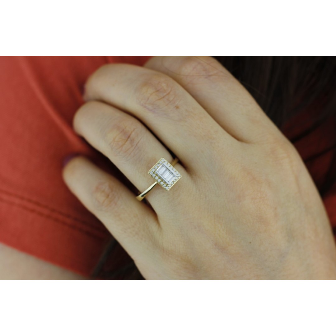 Sıralı Baget Taşlı Yüzük YZ01421