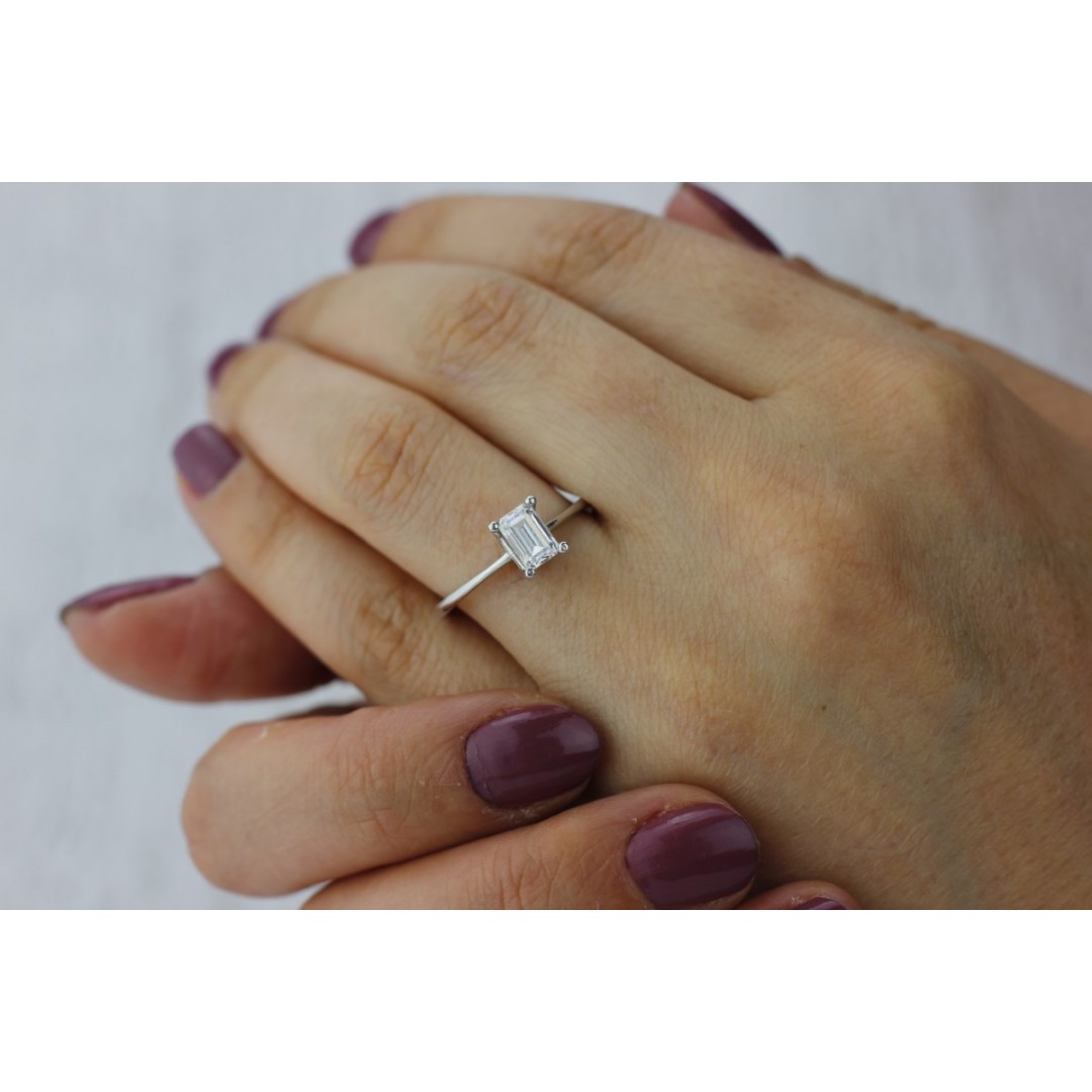 Sade Beyaz Baget Yüzük YZ01750