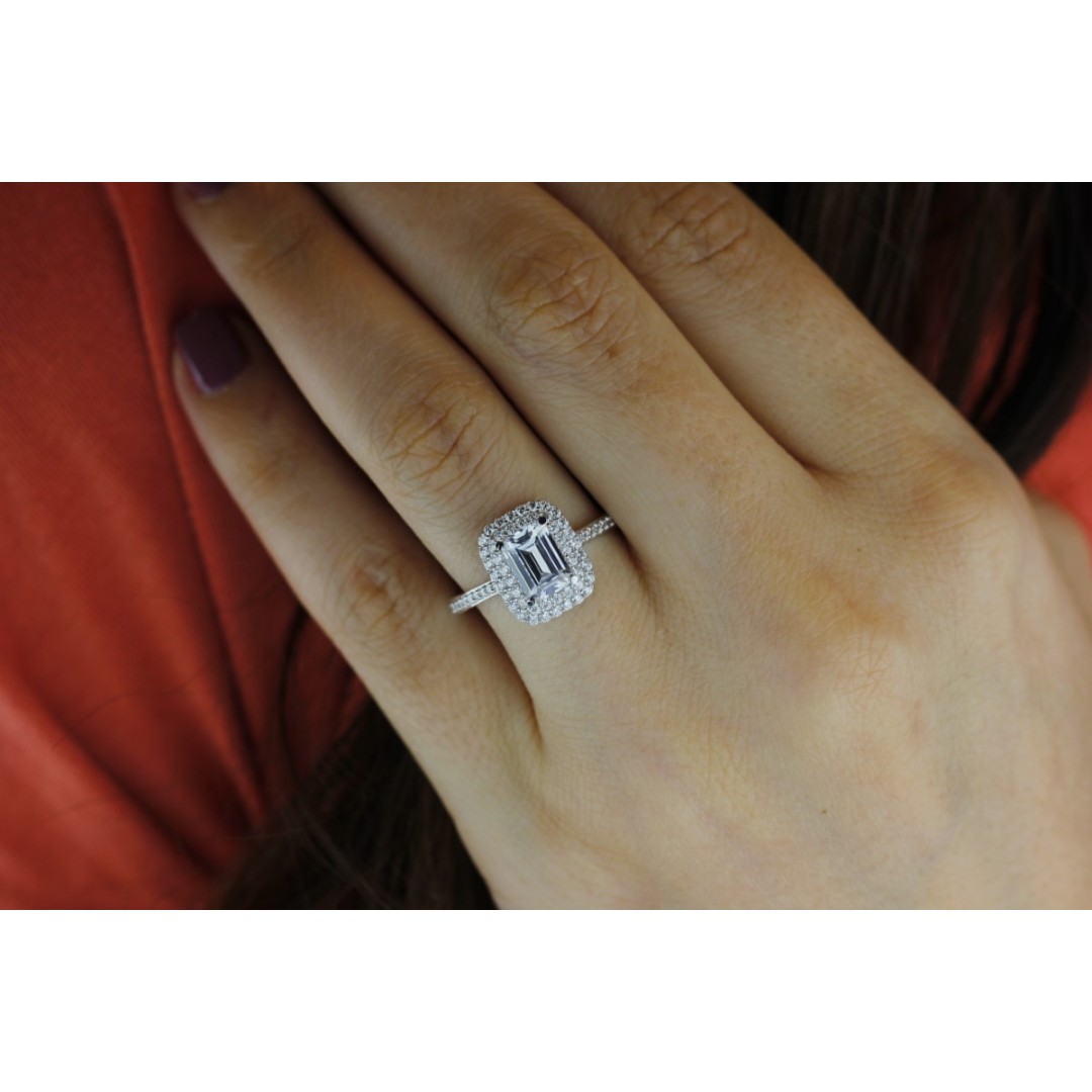 Çift Sıra Taşlı Baget Yüzük YZ01809