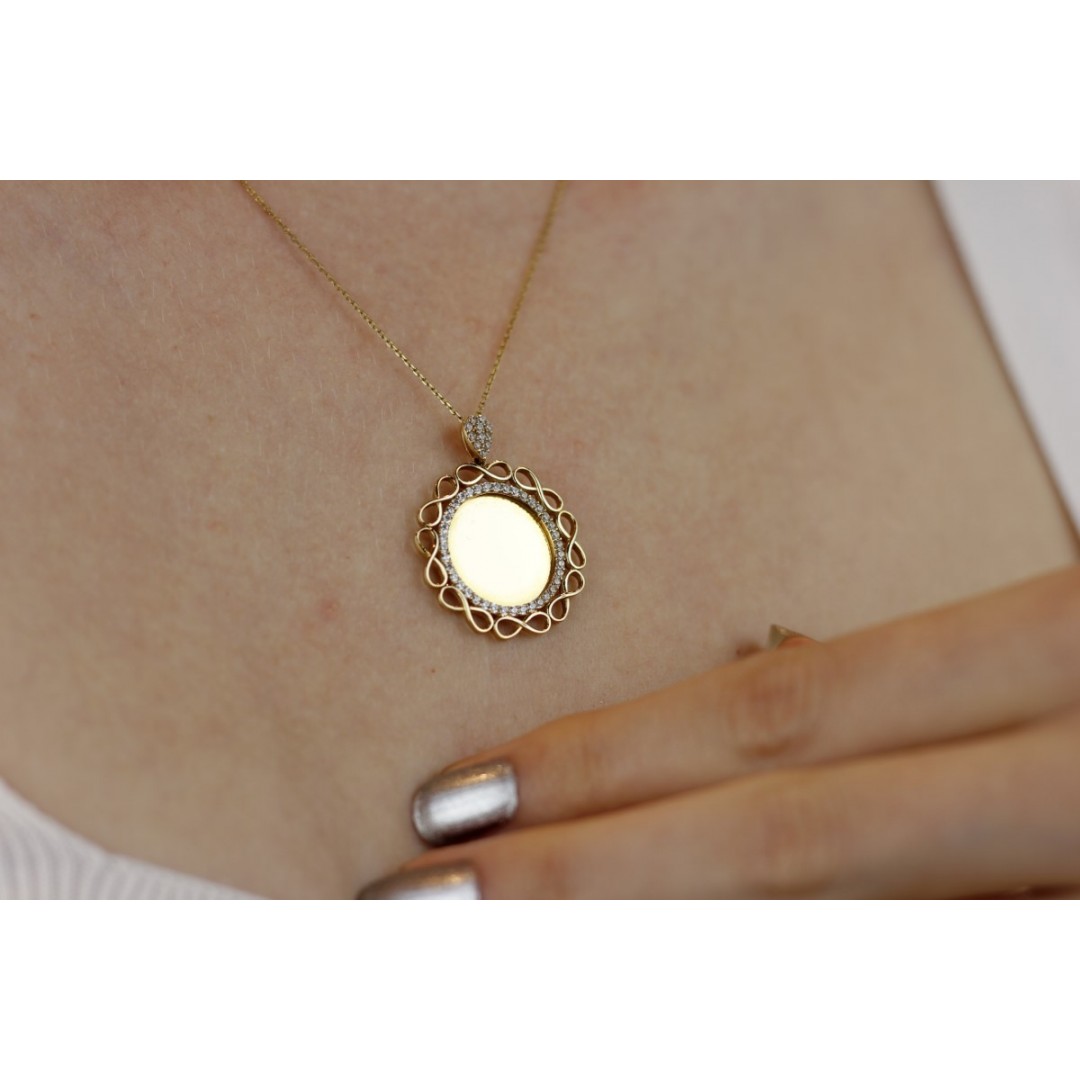 Sonsuzluk Figürlü Plaka Kolye ZN01723