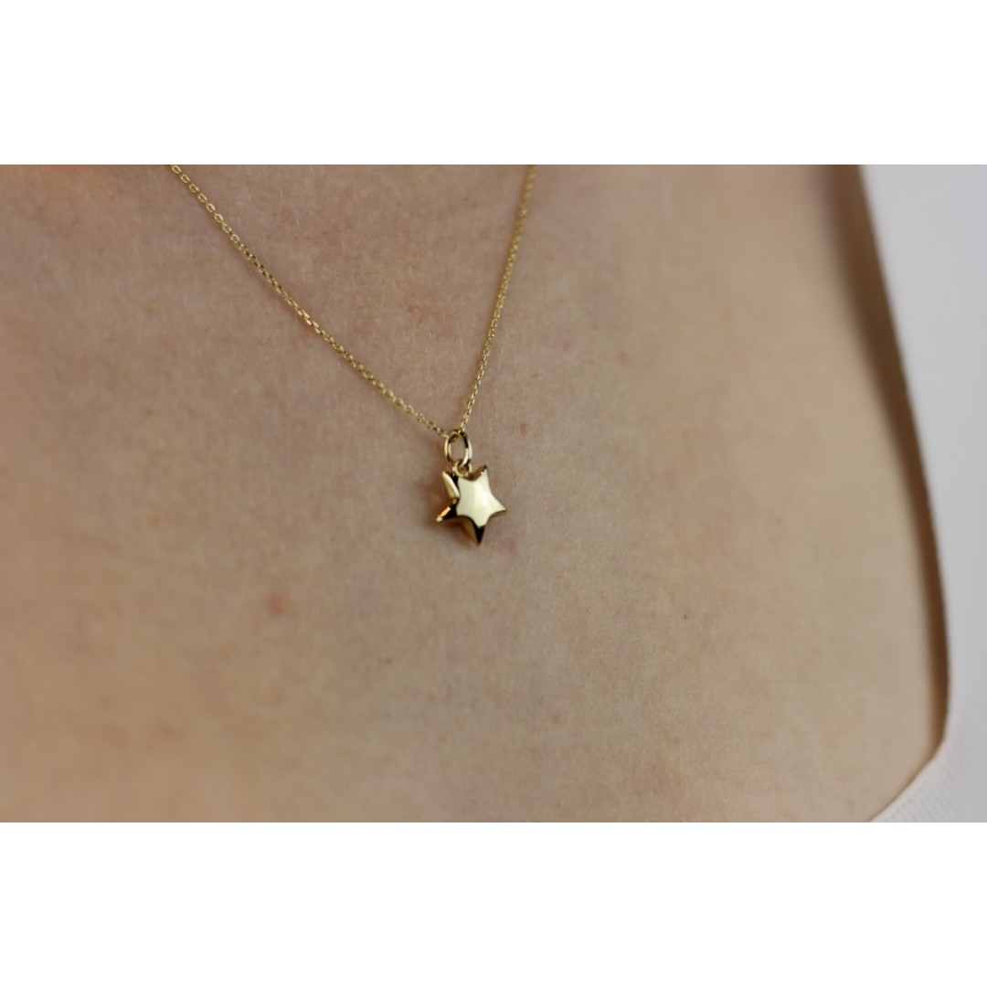 Bombeli Yıldız Figürlü Kolye ZN02249