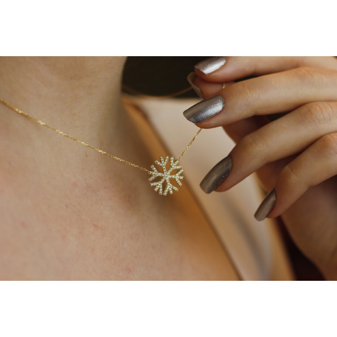 Taşlı Kar Tanesi Figürlü Kolye ZN02264